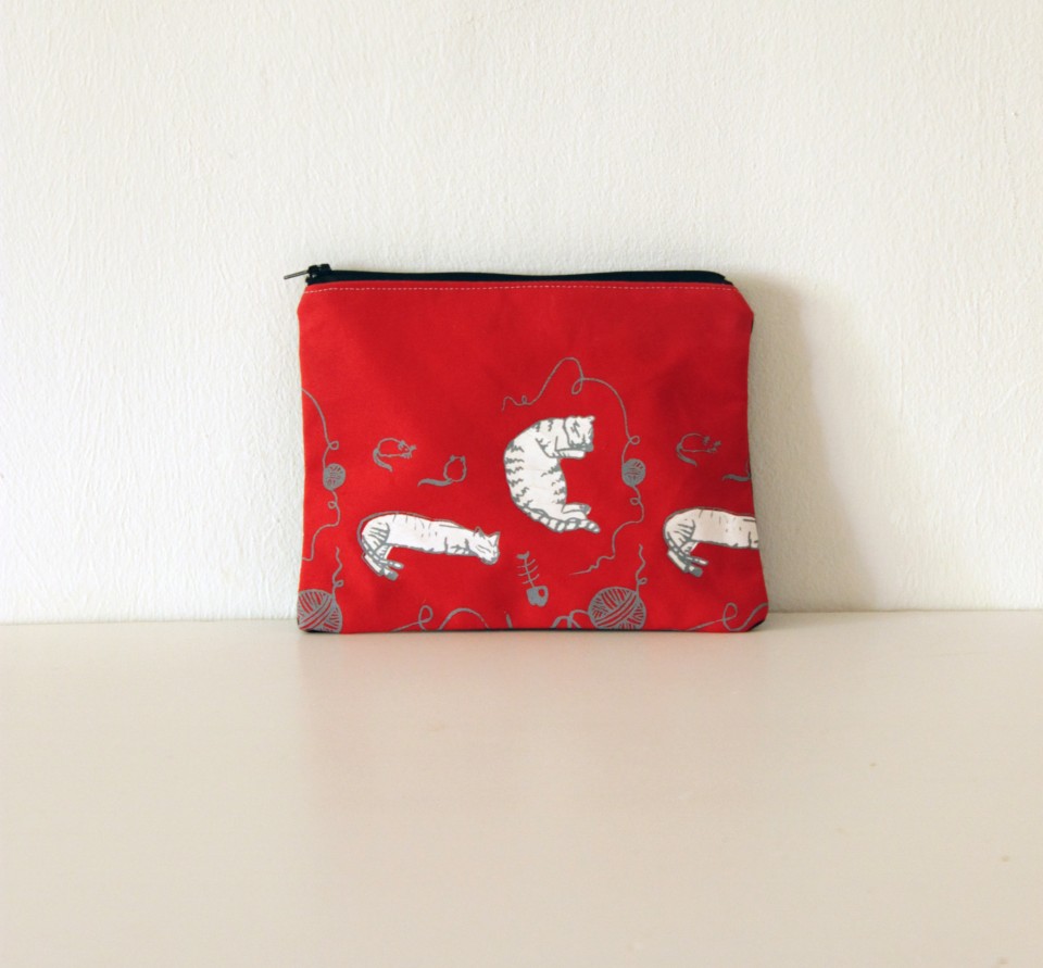 Big red cats pouch
