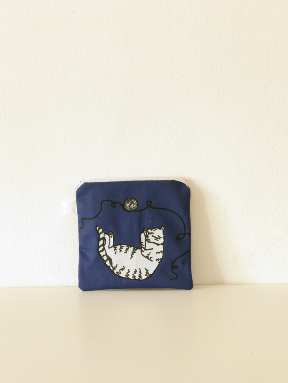 Blue cat pouch